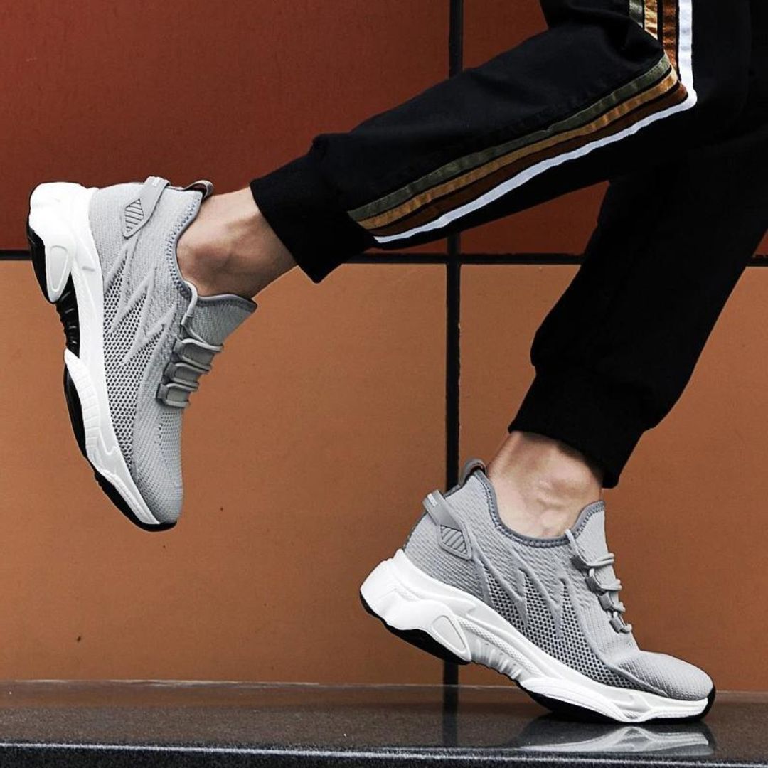 Elevate Sneaker | Unsichtbare Erhöhung für mehr Größe