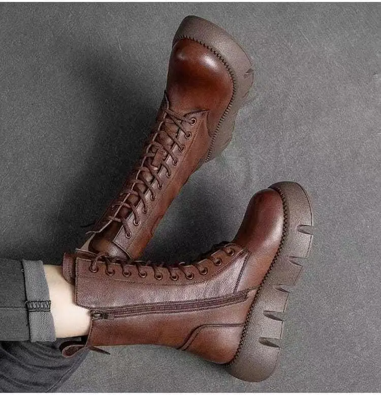 Stiefel für Damen – Hoher Schaft – Schnürung und Reißverschluss