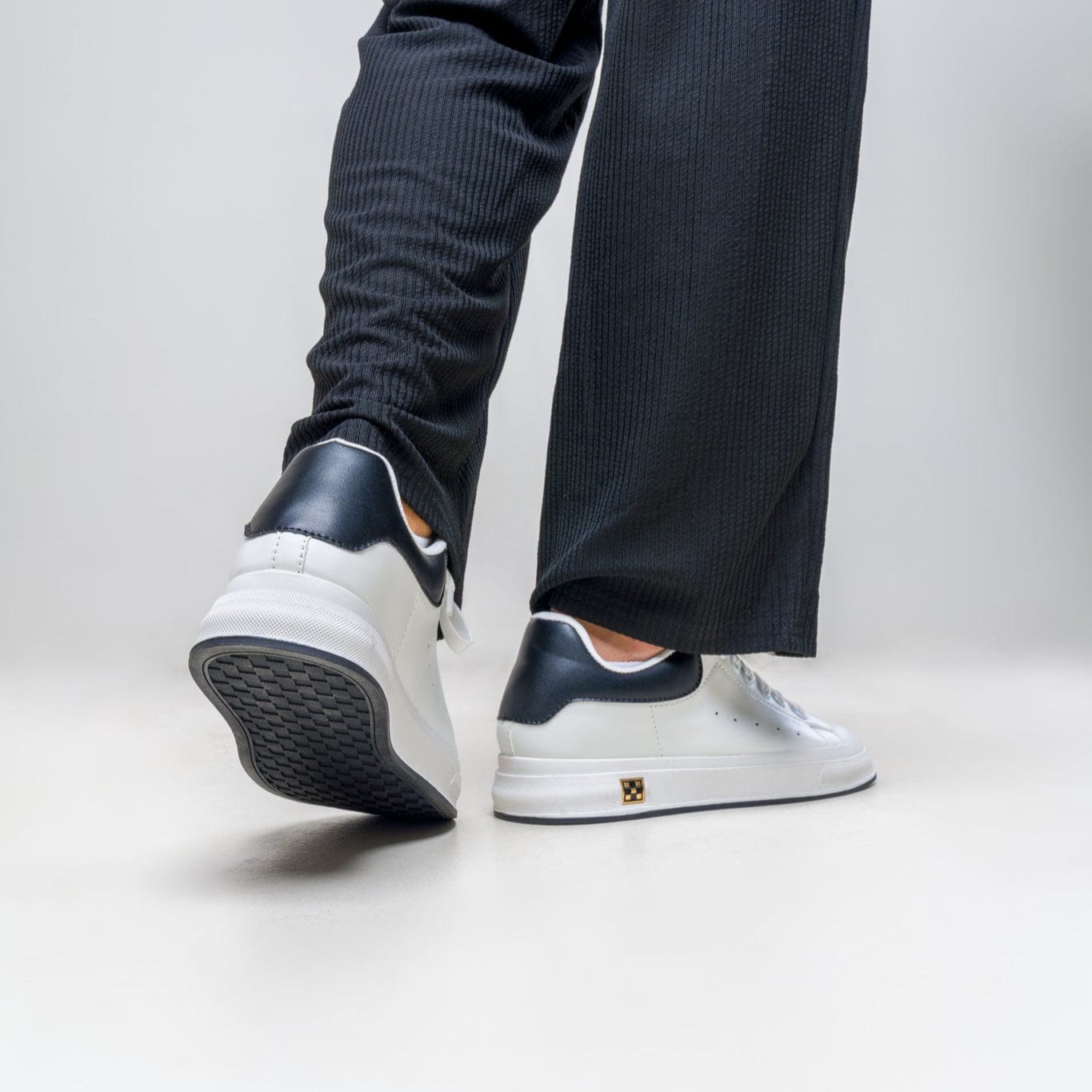 Klassischer sneaker für herren