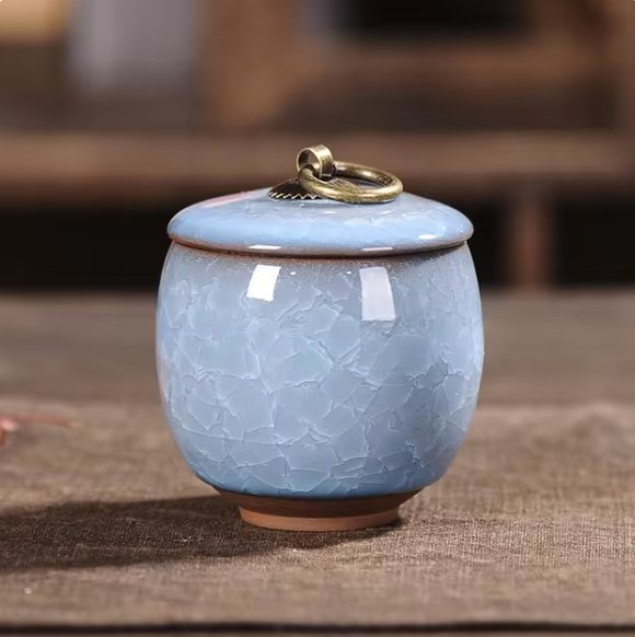 Handgefertigte Keramikurne – Für Haustiere – Elegant und zeitlos