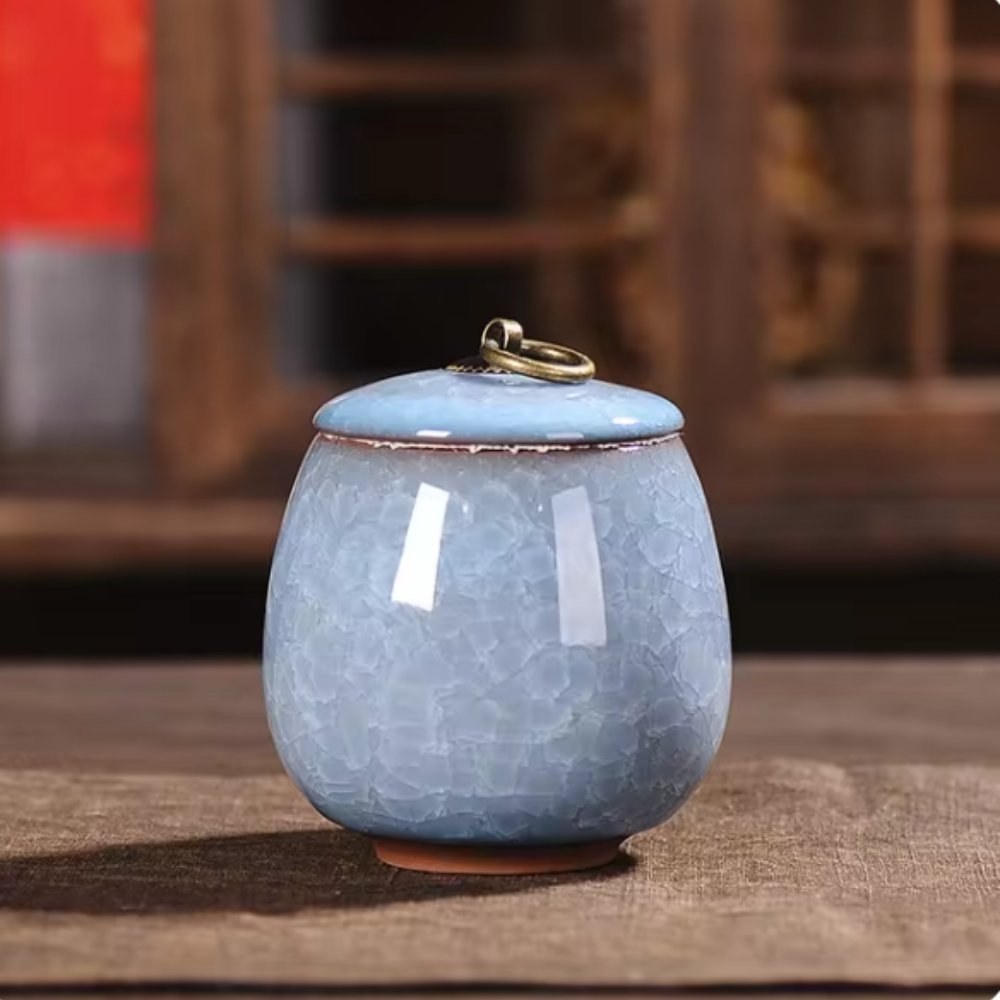 Handgefertigte Keramikurne – Für Haustiere – Elegant und zeitlos