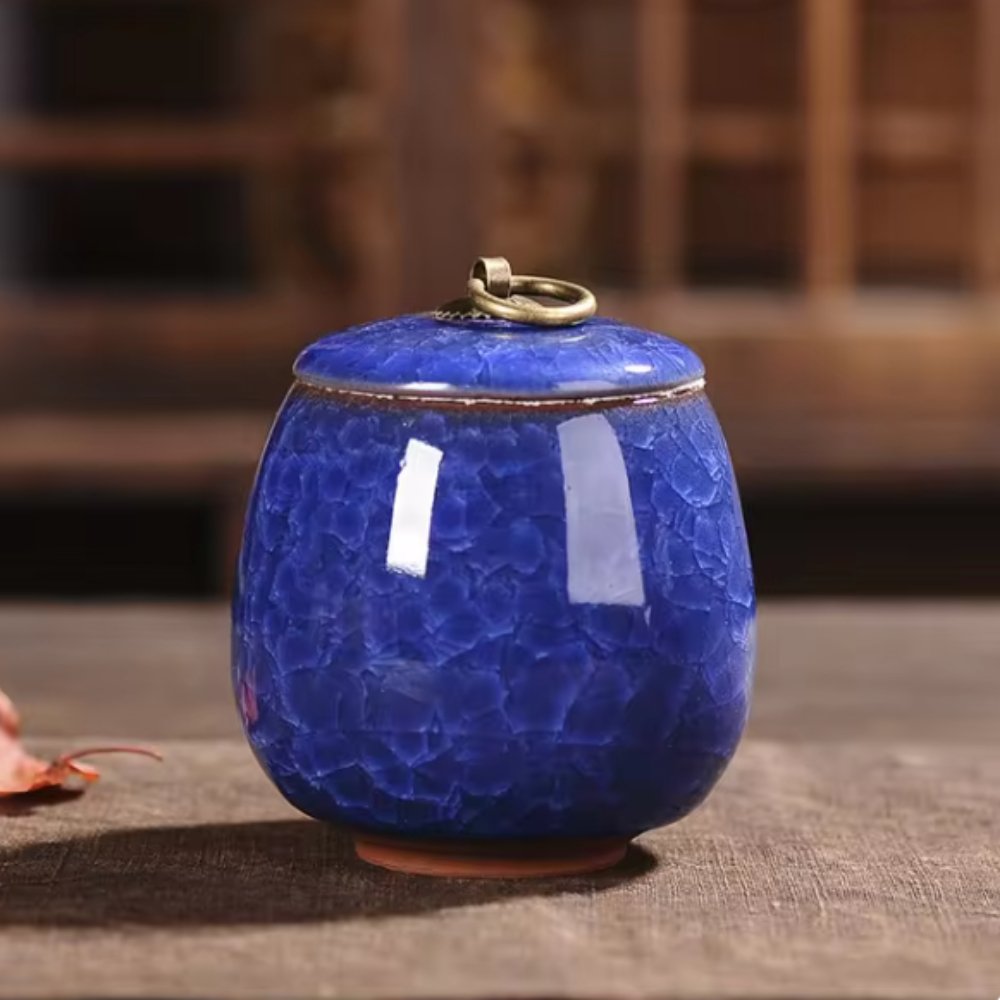 Handgefertigte Keramikurne – Für Haustiere – Elegant und zeitlos